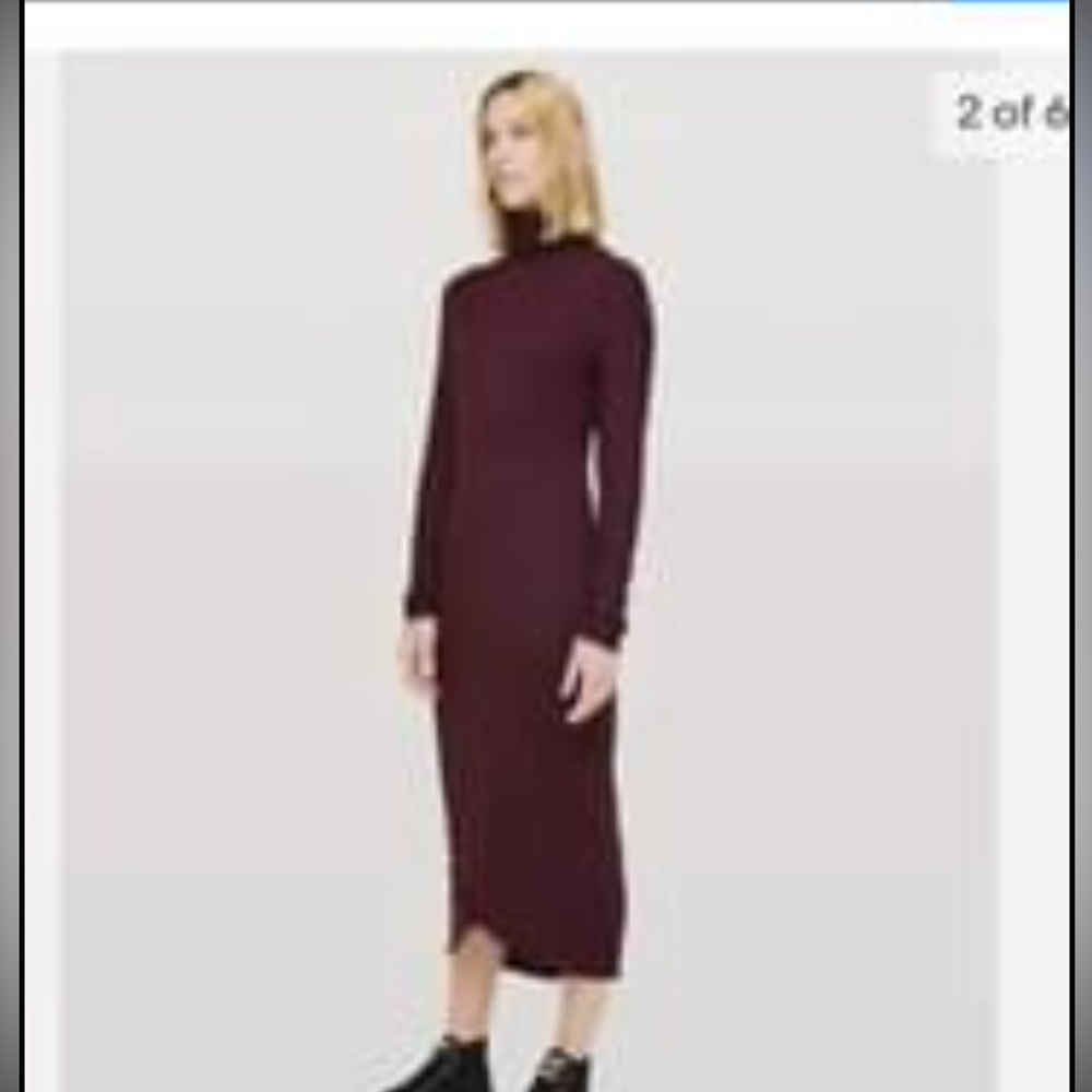 Lululemon Maroon Long Sleeve Dressing